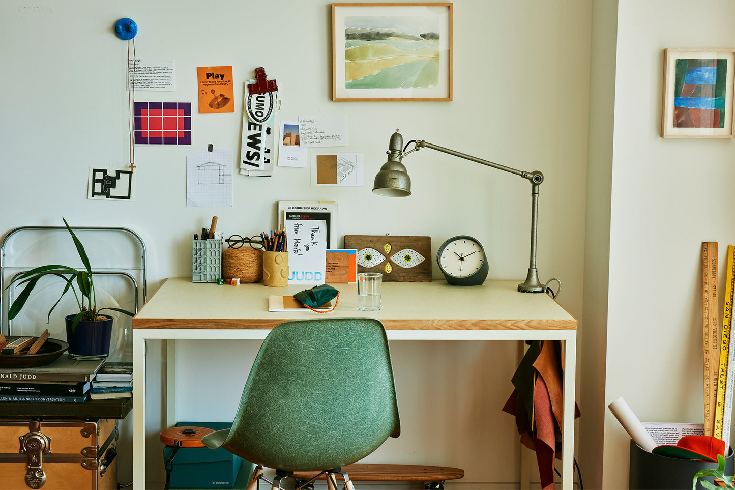 Tights Working Table