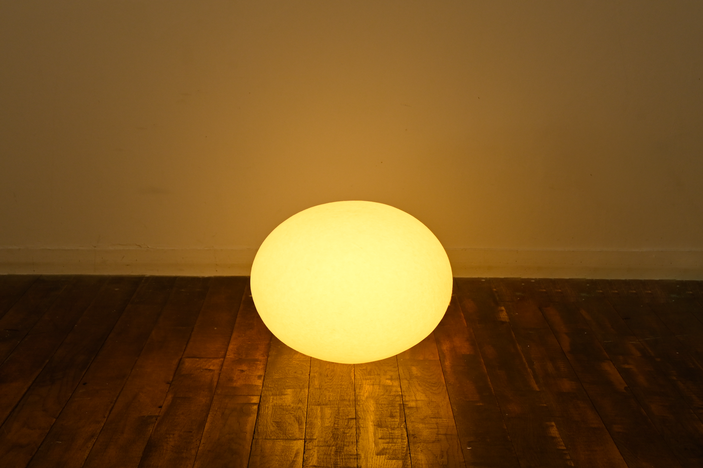 Moon Taablestand / M