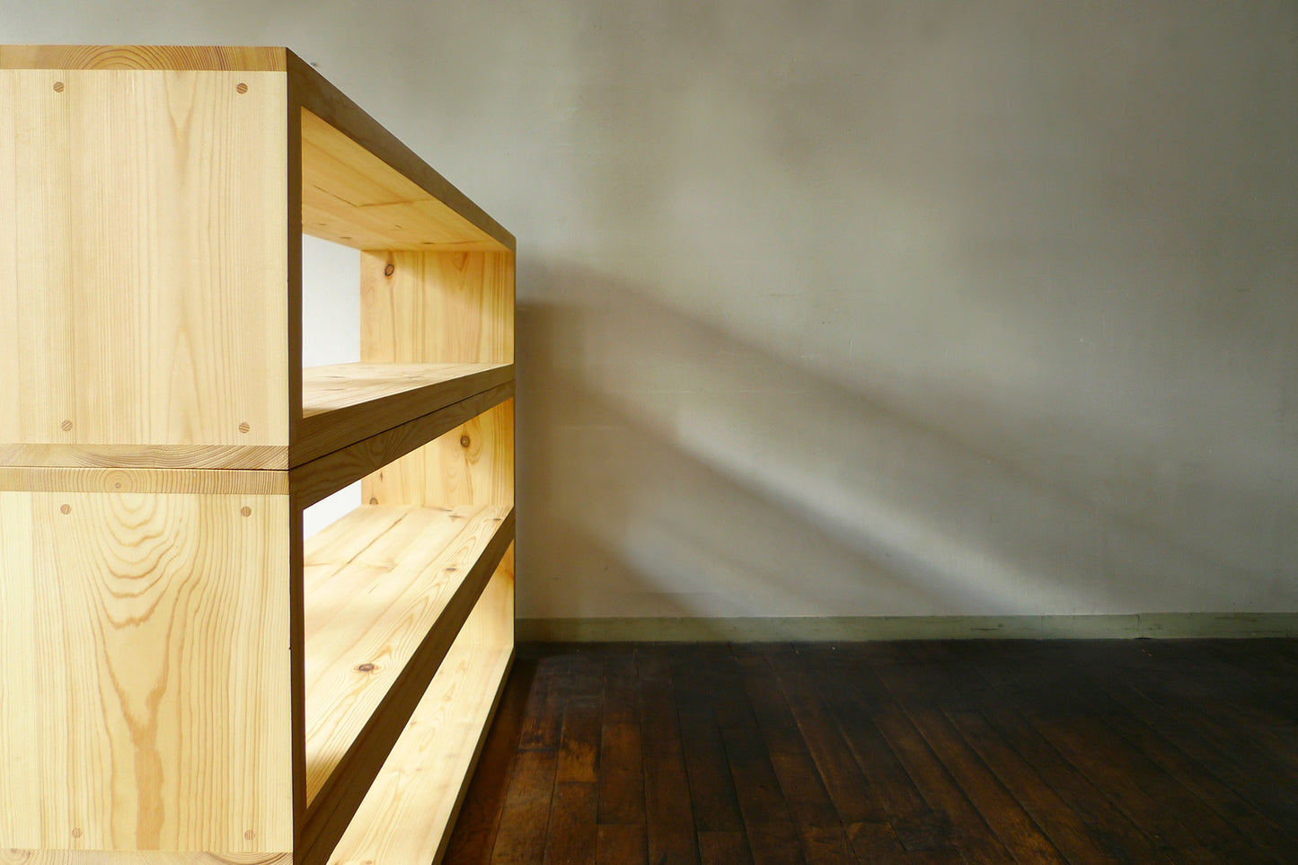 Pine Shelf by Commune
