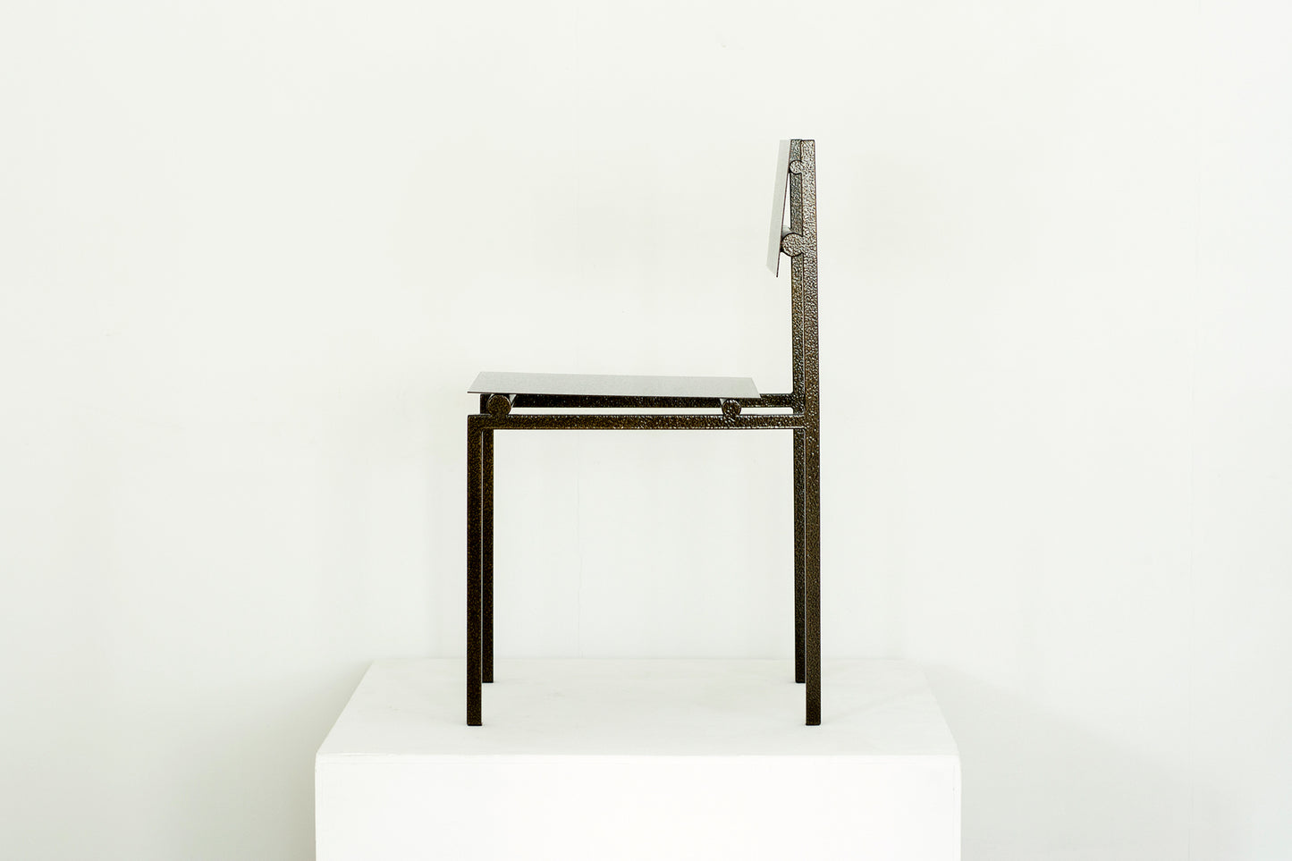 Suspension Metal Dining Chair