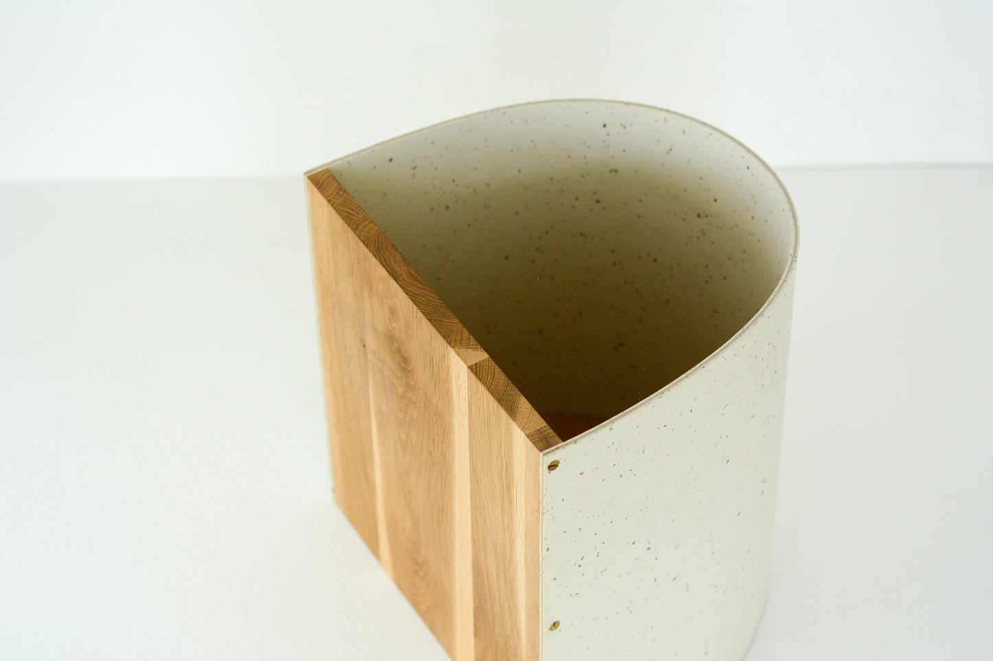 Marmoleum Container