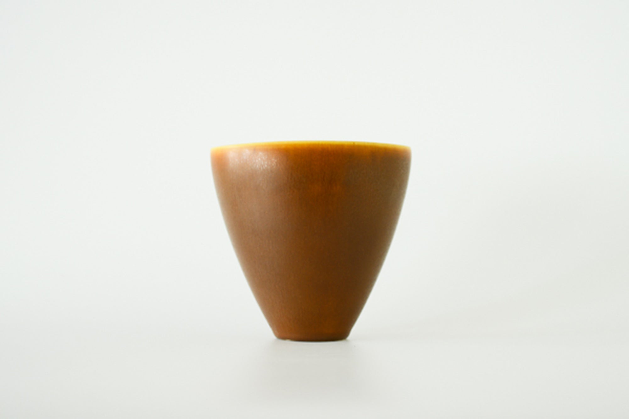 Vintage Ceramic Bowl – Playmountain