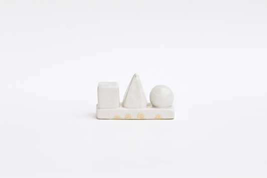 16. ⚪︎△◻︎