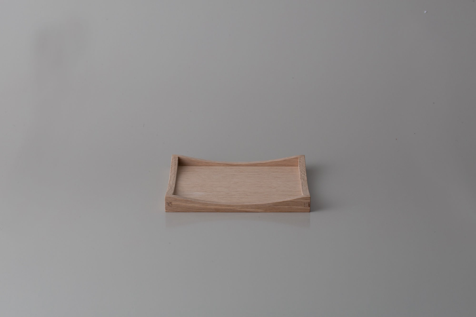Oak Tray – Playmountain