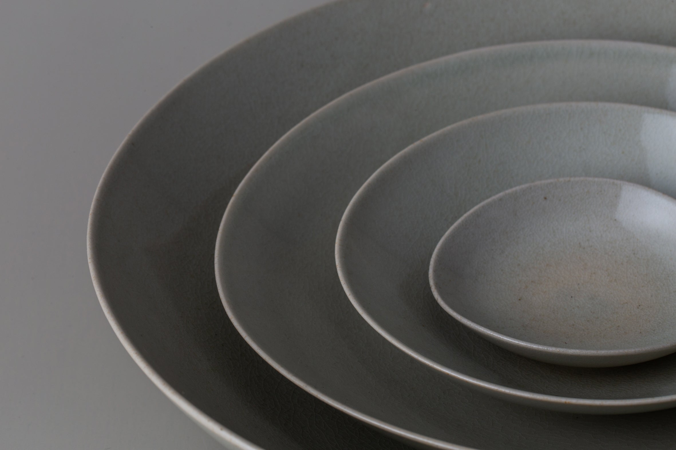 韓国　朝鮮　美術品　陶人形 ヴィンテージ　作家物 楽天市場】李朝 青花窓絵牡丹鶴文壺 高さ約33cm 韓国 朝鮮 陶磁器 希少