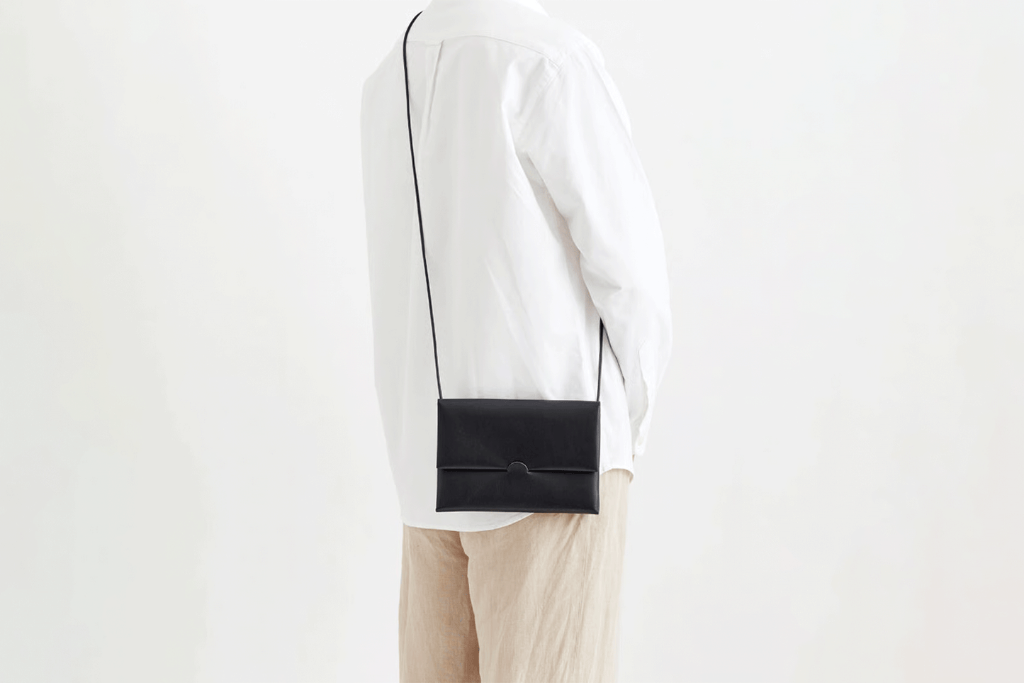 SEAMLESS SHOULDER CASE