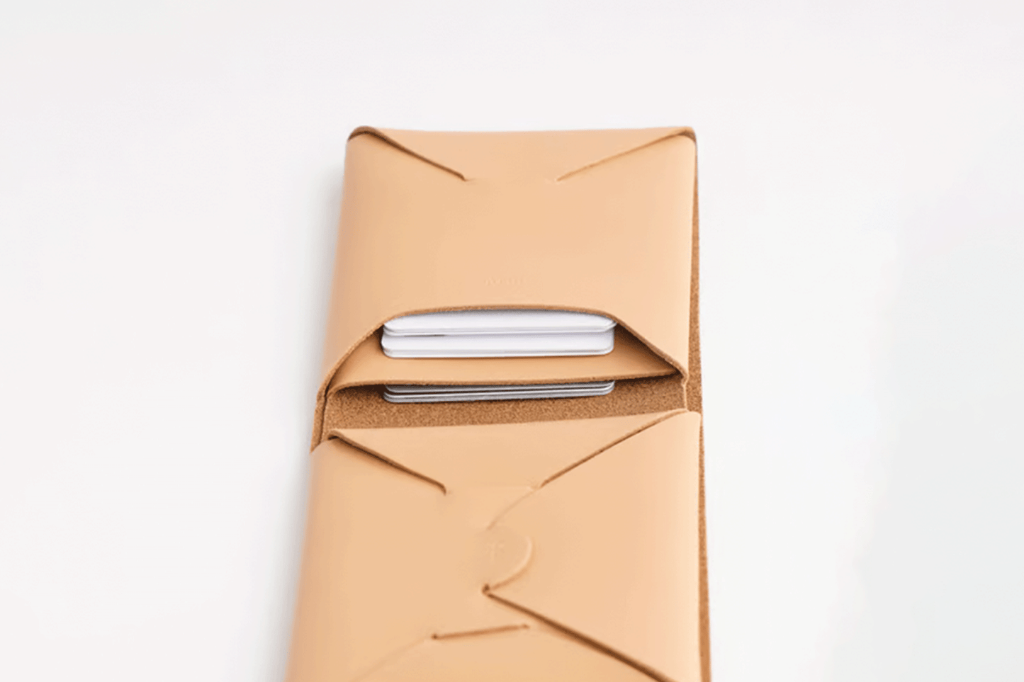 SEAMLESS SHORT WALLET