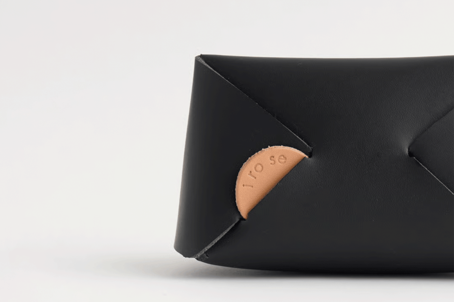 SEAMLESS SMALL CASE