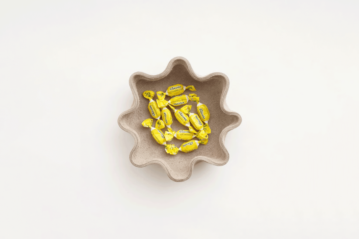 WIRE WORK TRAY