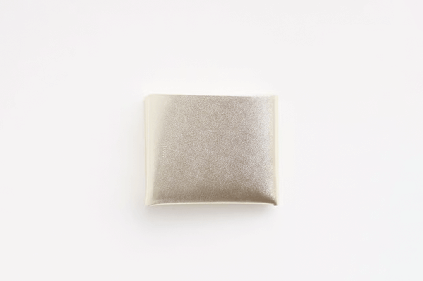 SEAMLESS SHORT WALLET