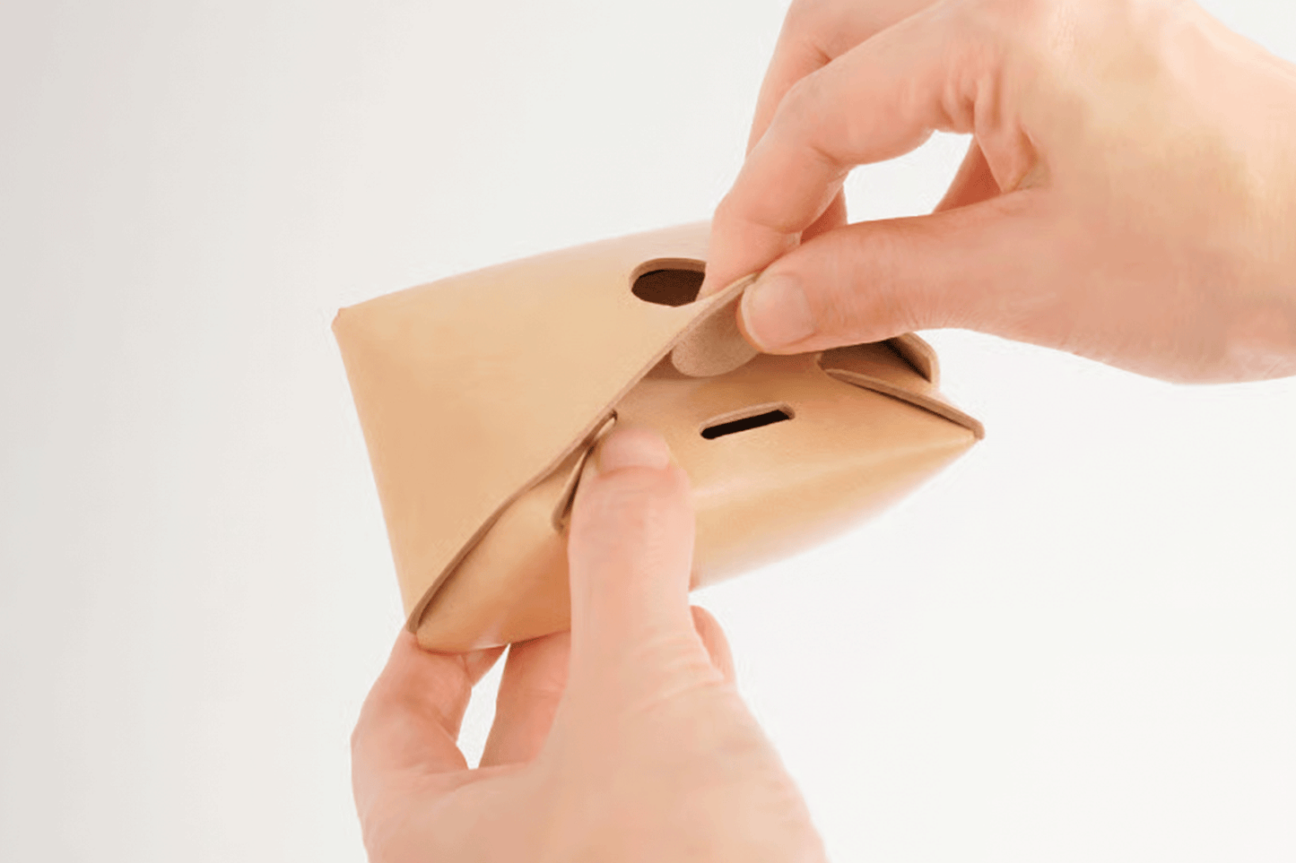 SEAMLESS SMALL CASE