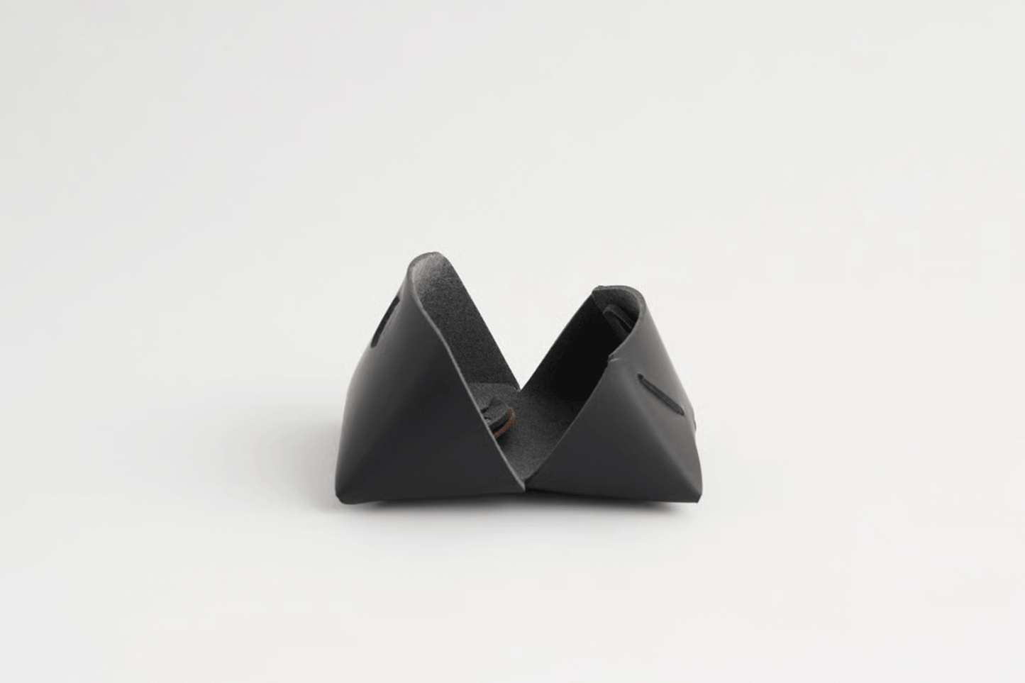 SEAMLESS SMALL CASE
