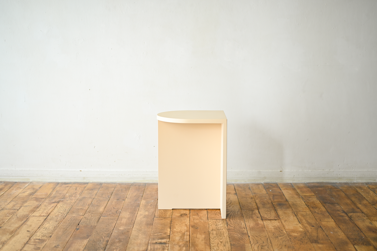 Radius Stool