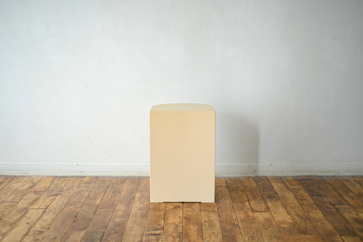 Radius Stool