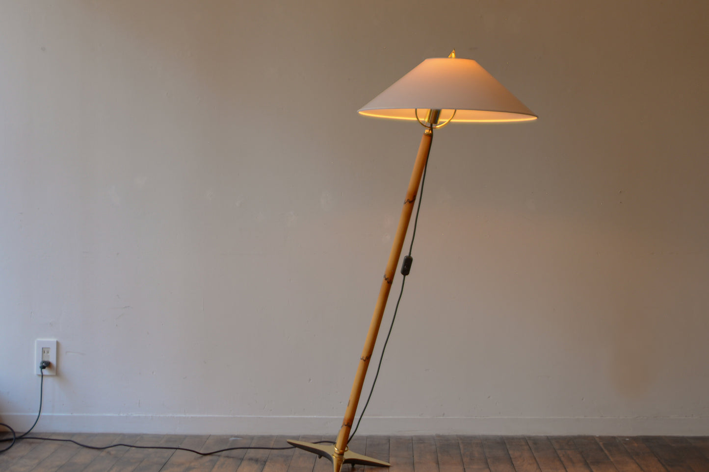Floor Lamp "X-vase"
