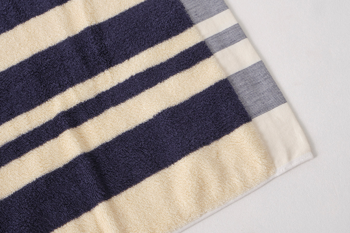 Cotton Pile Blanket (Ivory/Navy)