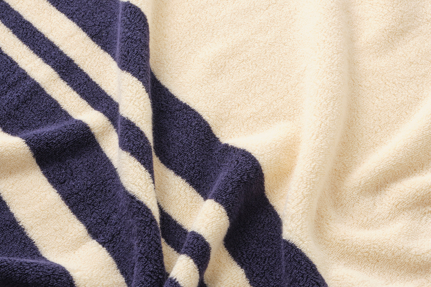 Cotton Pile Blanket (Ivory/Navy)