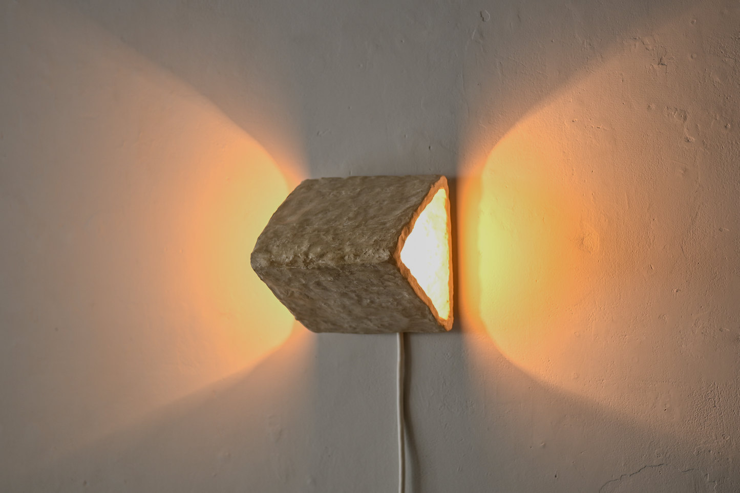 Wall Lamp LW-004-be