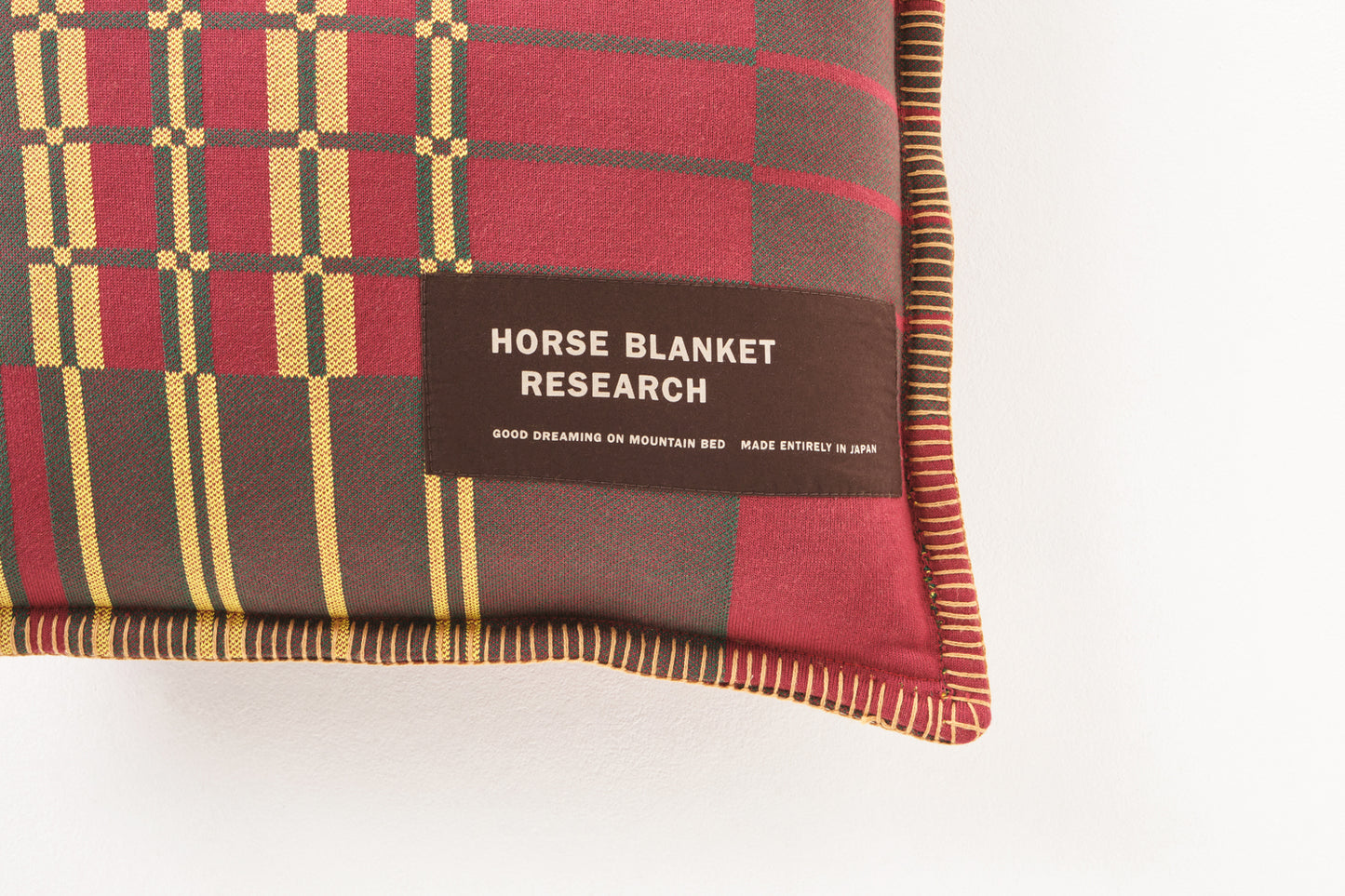 Jacquard Cushion (Burgundy/Brown)