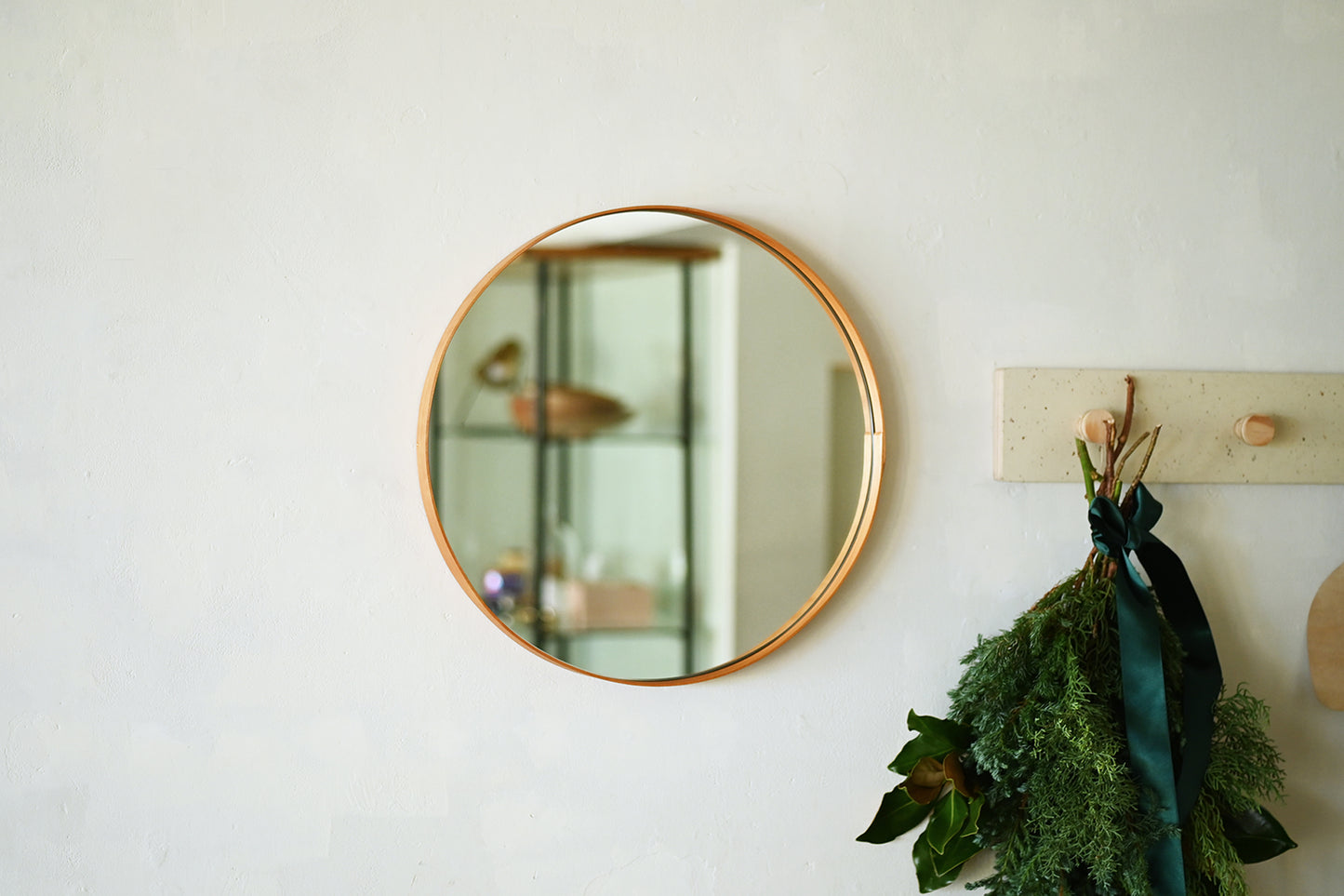Circle Mirror