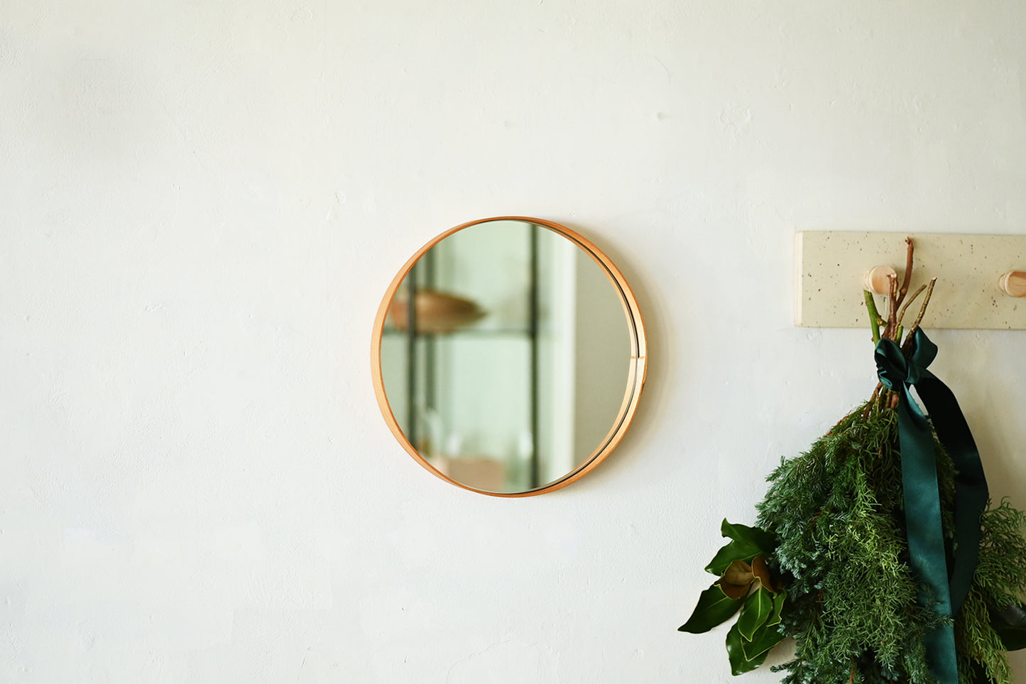 Circle Mirror