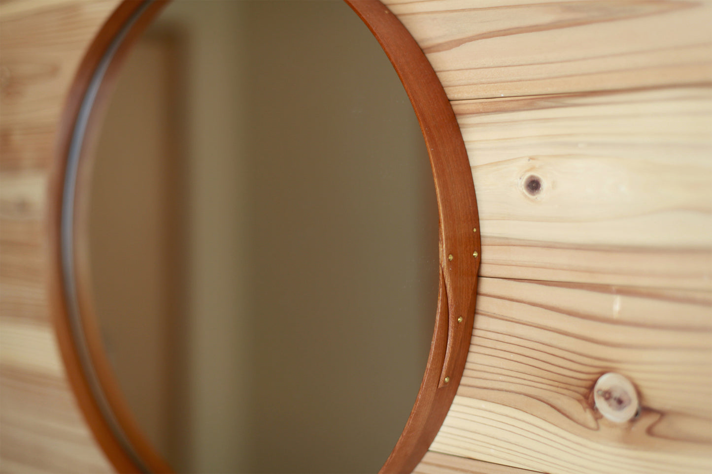 Circle Mirror
