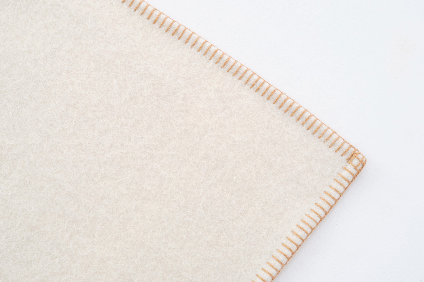 Horse Blanket 1/2 (Ivory)