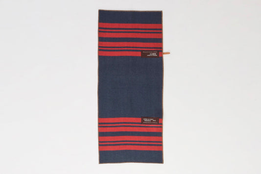 Horse Blanket 1/2 (Navy/Burgundy)